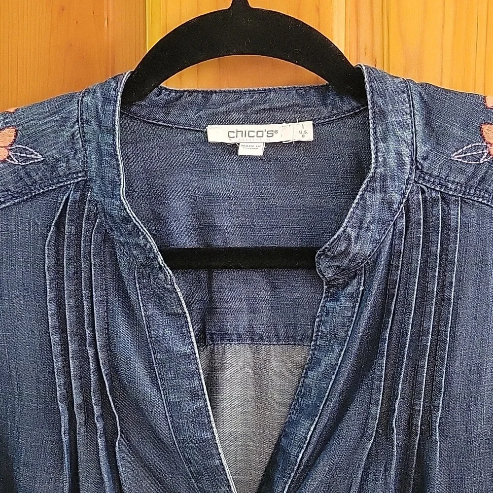 Soft, flowy floral print blouse - Picture 3 of 4